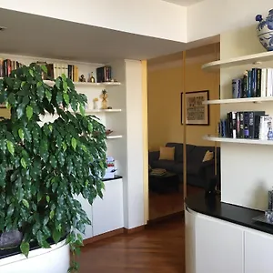 https://finestra-su-genova-free-parking.hotelitalianriviera.com